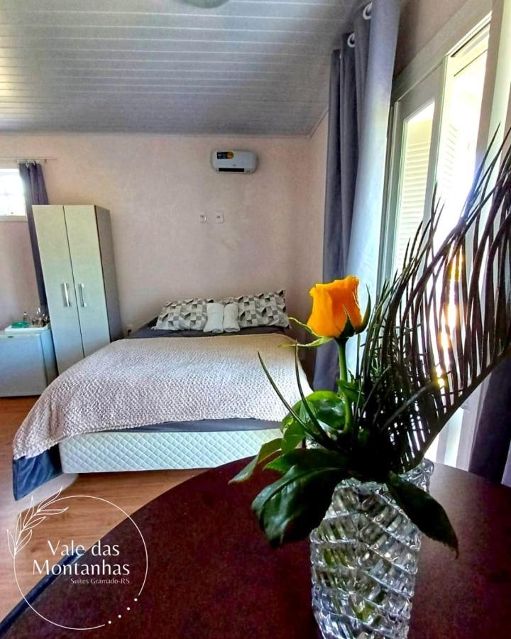 Suites Vale Das Montanhas กรามาโด ภายนอก รูปภาพ