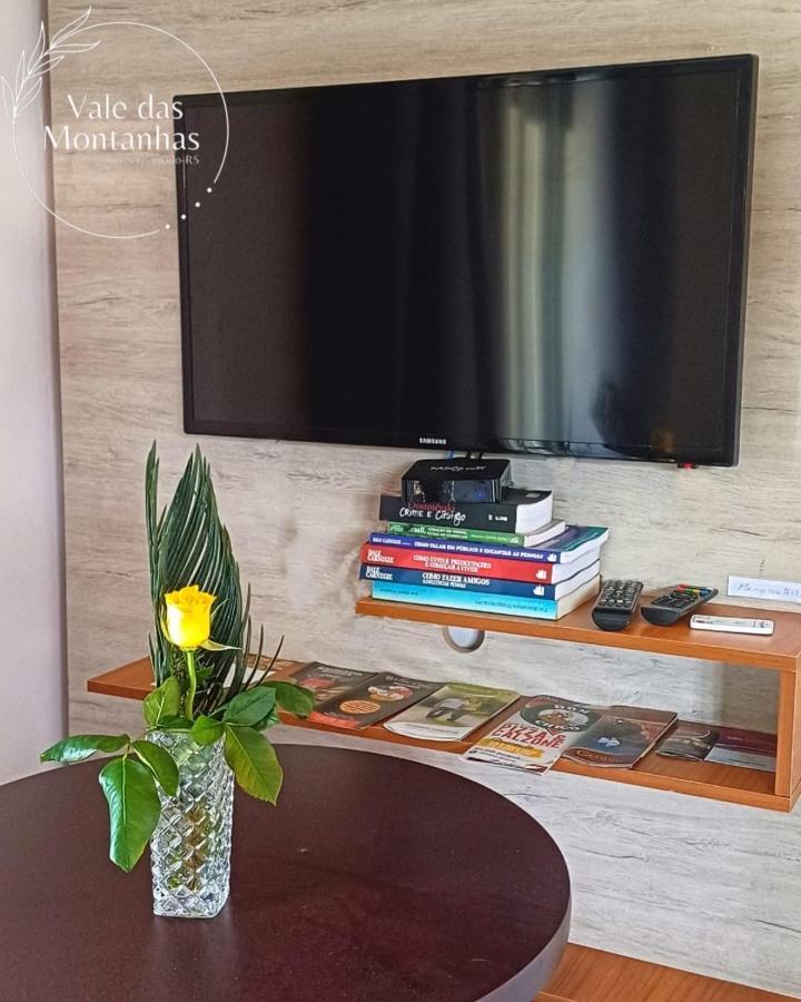 Suites Vale Das Montanhas กรามาโด ภายนอก รูปภาพ